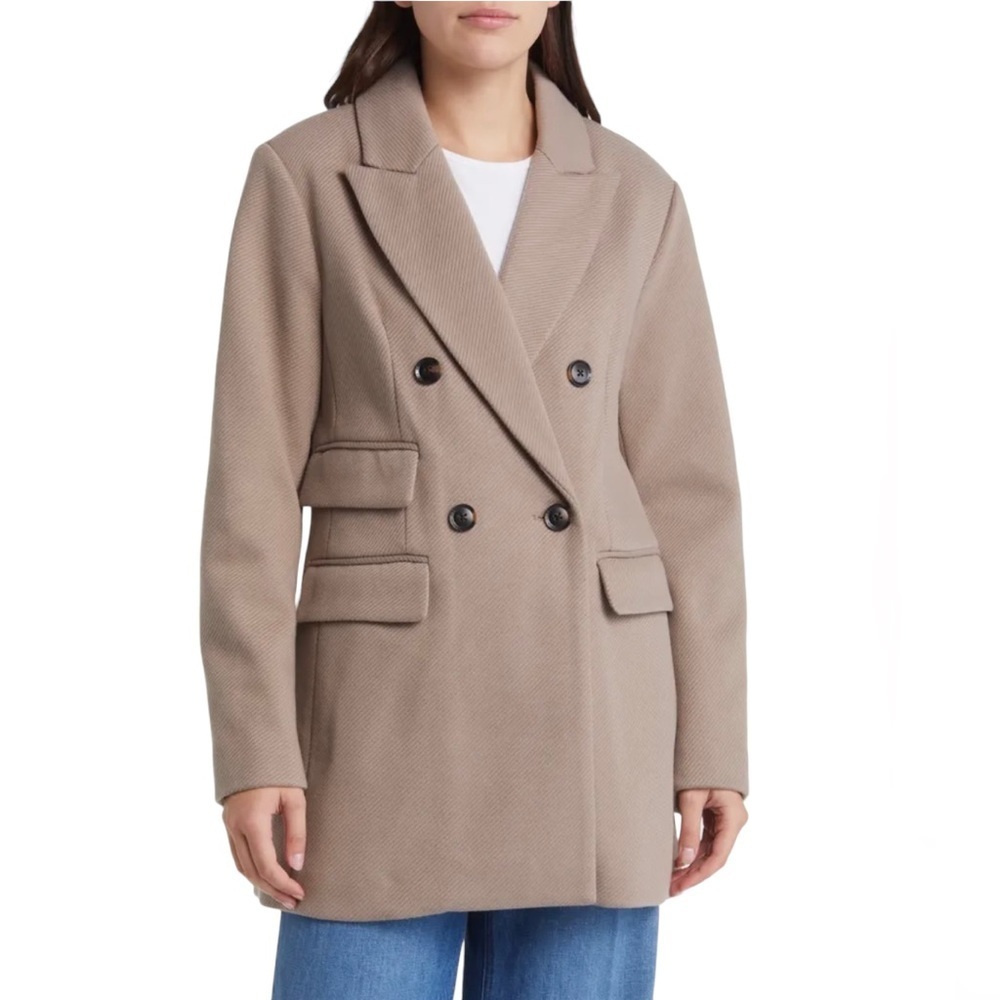 BCBGMAXAZRIA Women’s Peak Lapel Double Breasted Coat Size L Stone Color Classic